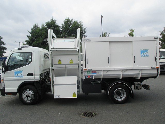 First image label NTM 7.5t Food waste vehicle (002)